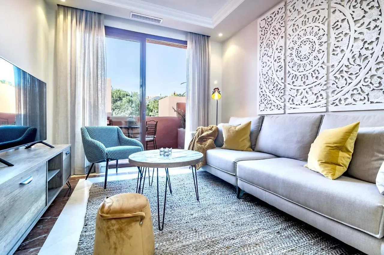 Modern Apartment Close To The Beach, Elviria Marbella