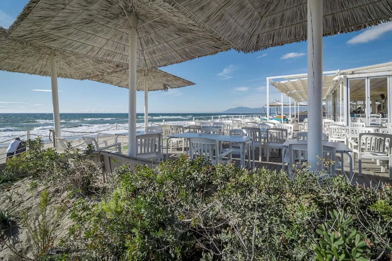 Modern Apartment Close To The Beach, Elviria Marbella