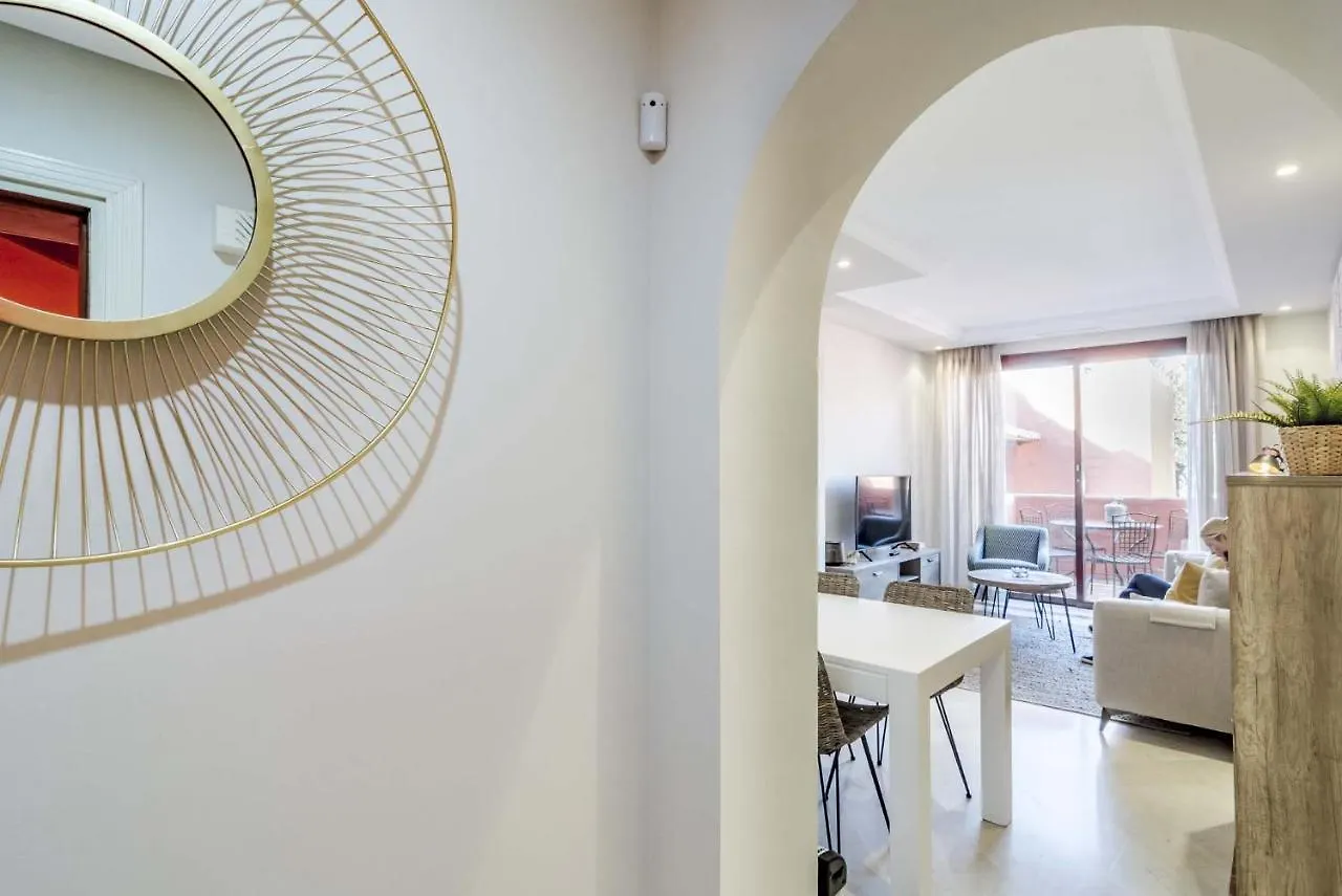 Modern Apartment Close To The Beach, Elviria Marbella Spain
