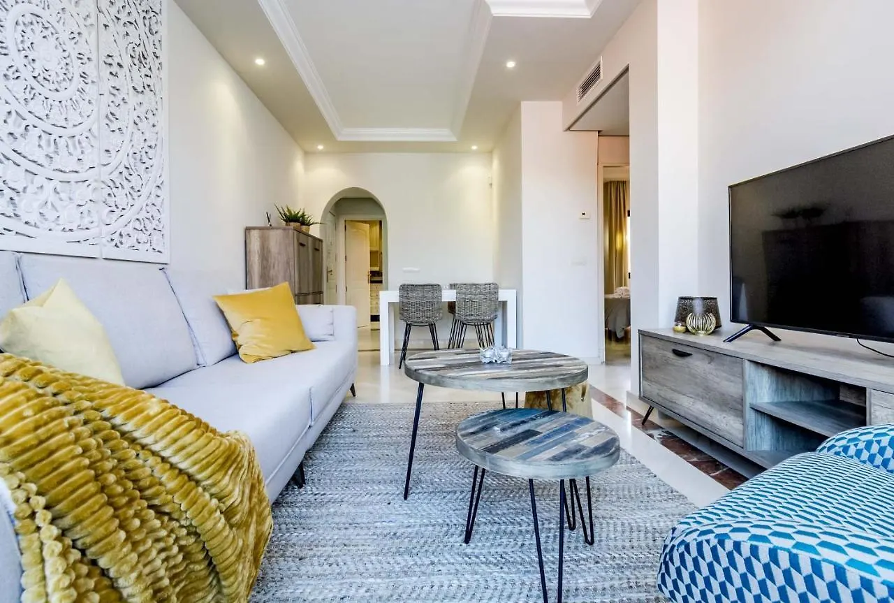 Modern Apartment Close To The Beach, Elviria Marbella 0*,  Spain